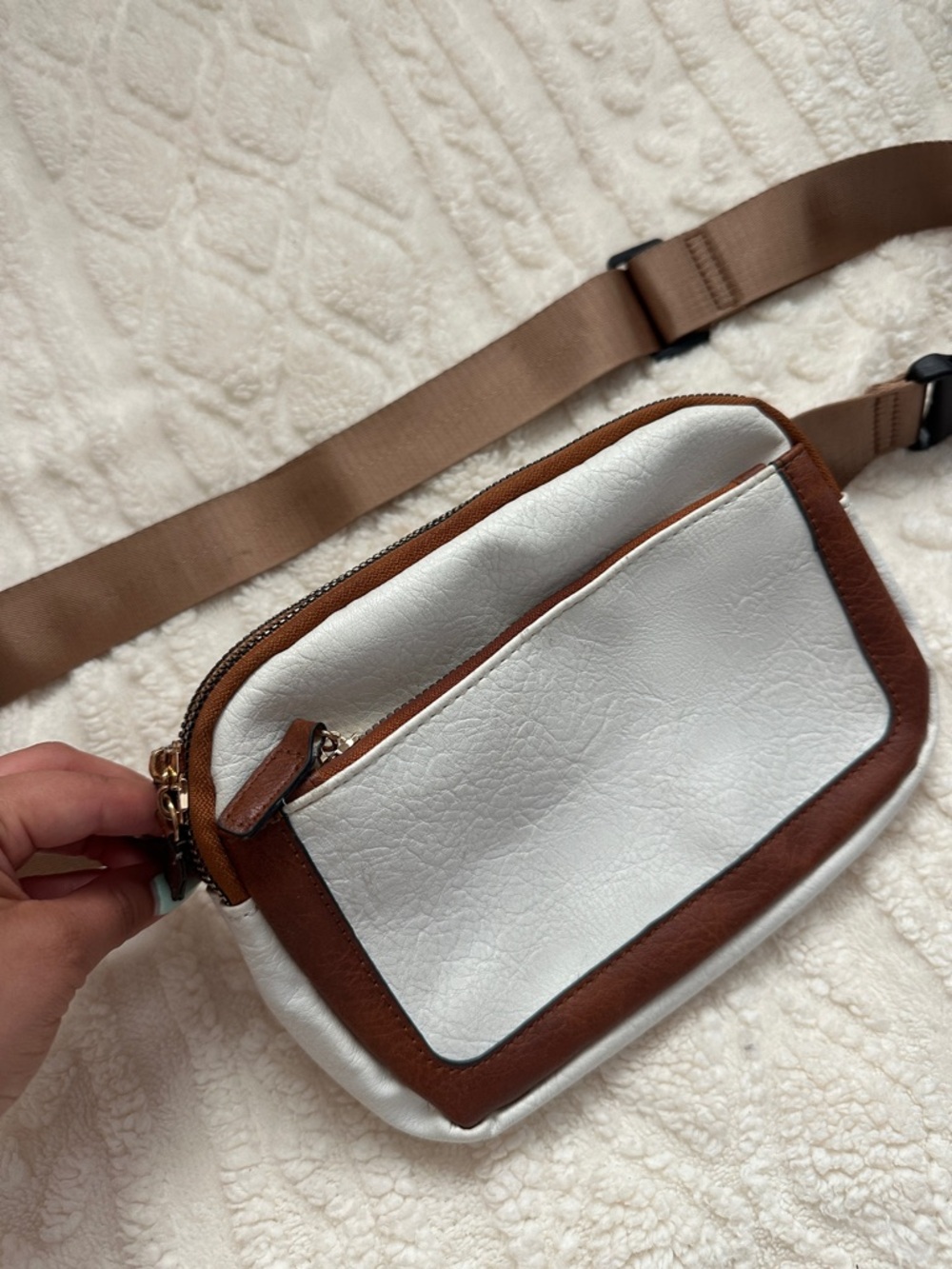 White and Brown Leatherette Crossbody Belt Bag